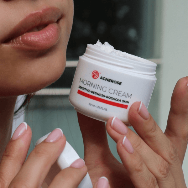 Acnerose - krem na rano, konsystencja Acnerose - krem na rano, konsystencja